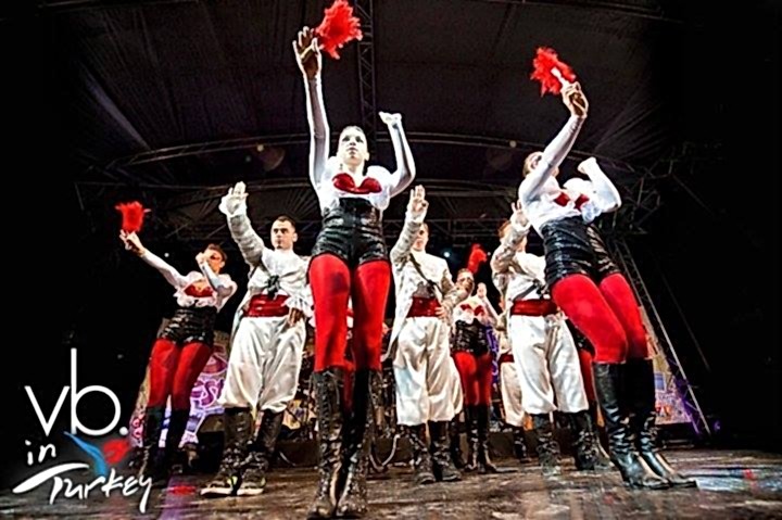 AYTUNÇ BENTÜRK DANCE ACADEMY